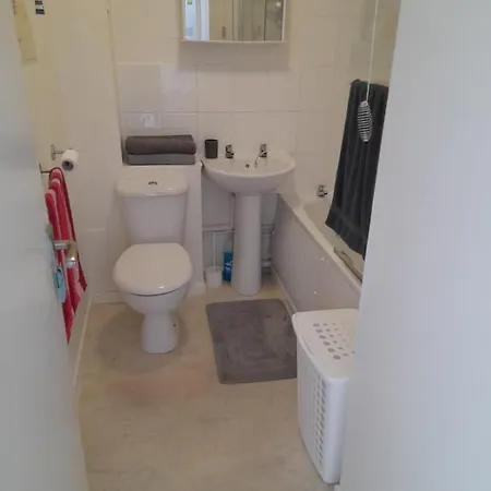 City Centre Apartment With South Facing Patio, 10 Minutes Walk To The Harbour Plymouth Exterior photo