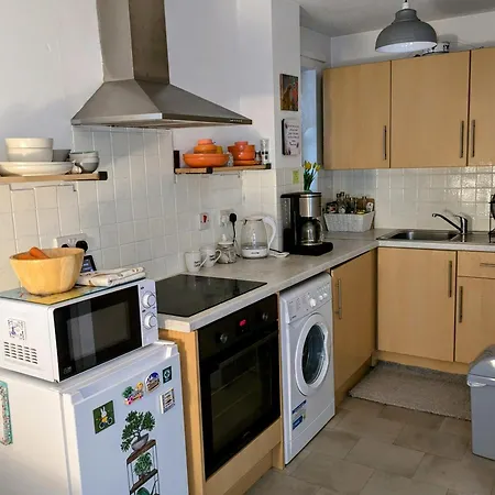 City Centre Apartment With South Facing Patio, 10 Minutes Walk To The Harbour Plymouth Exterior photo