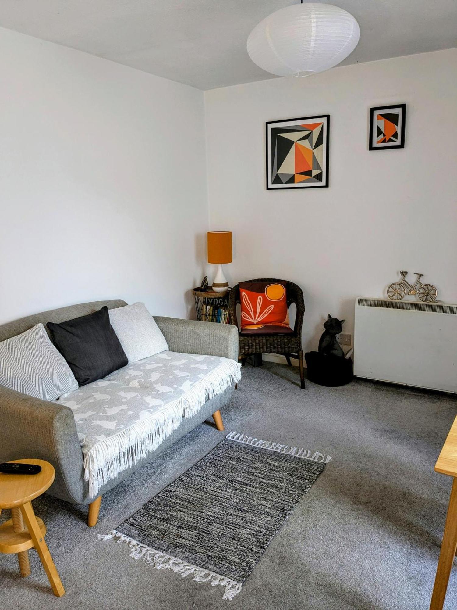 Appartamento Centre With South Facing Patio, 10 Minutes Walk To The Harbour *